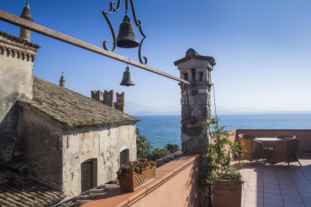 Hotel Degli Oleandri Sirmione Dış mekan fotoğraf